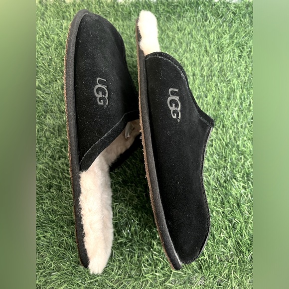 UGG Men’s Scuff Slippers Size 17 Black GUC - Picture 14 of 16
